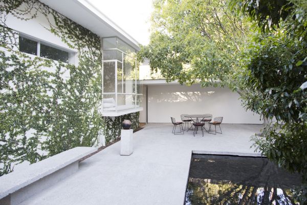 Courtyard Paving in Westminster