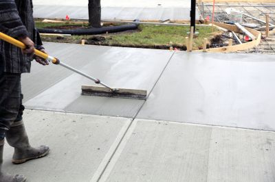 Concrete driveway pouring